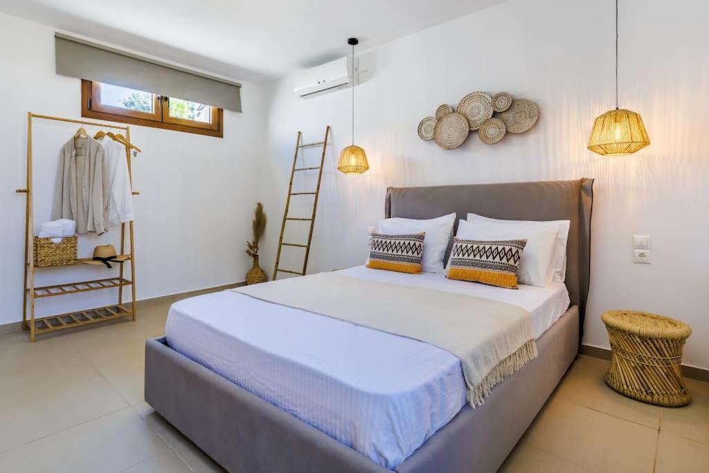 סקופלוס טאון Villa Koukounaria מראה חיצוני תמונה