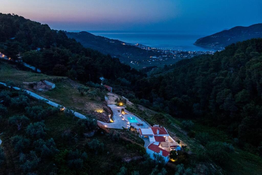 סקופלוס טאון Villa Koukounaria מראה חיצוני תמונה